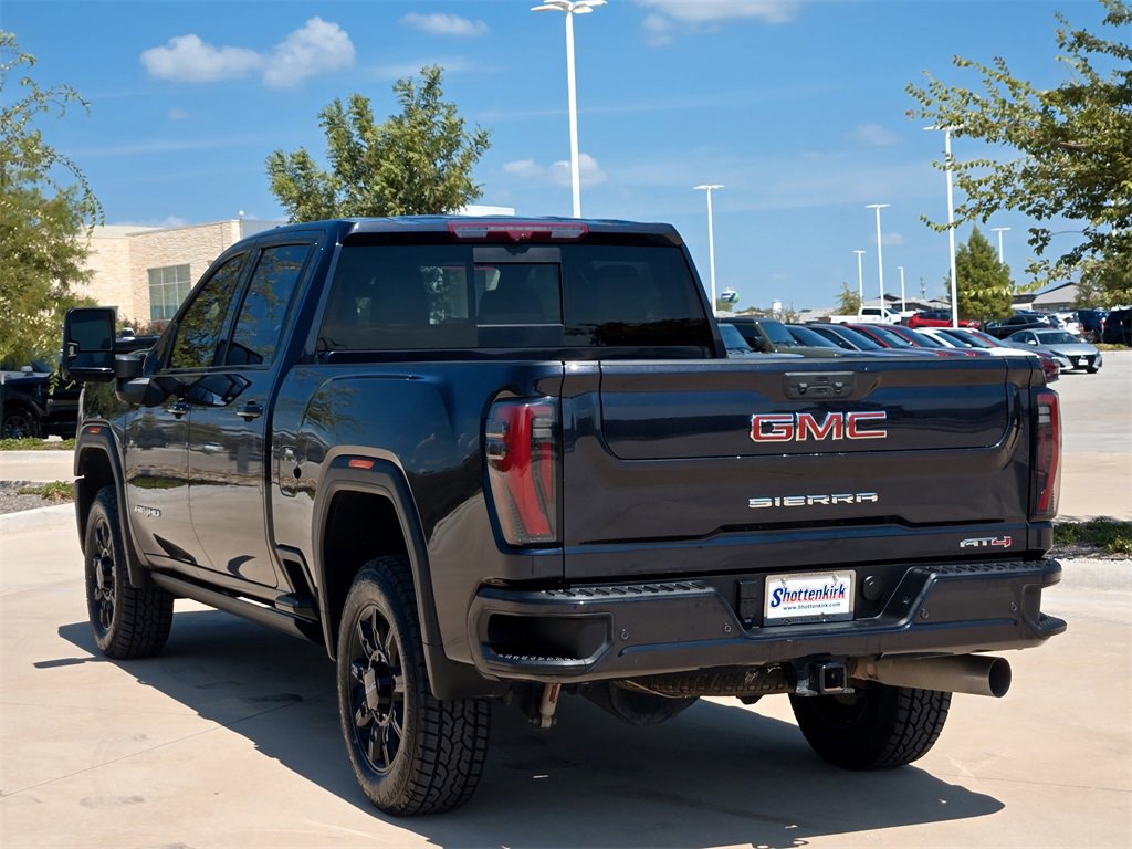 Used 2024 GMC Sierra 2500 AT4 w/ AT4 Premium Plus Package image 5