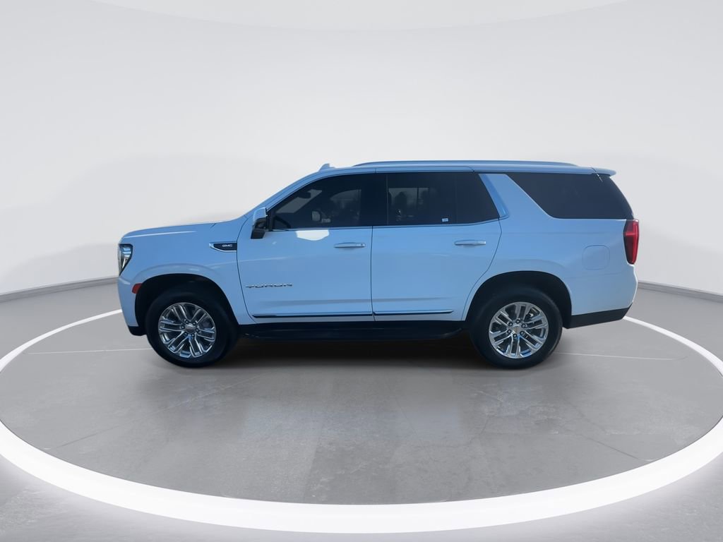Used 2024 GMC Yukon SLT w/ SLT Luxury Package image 5
