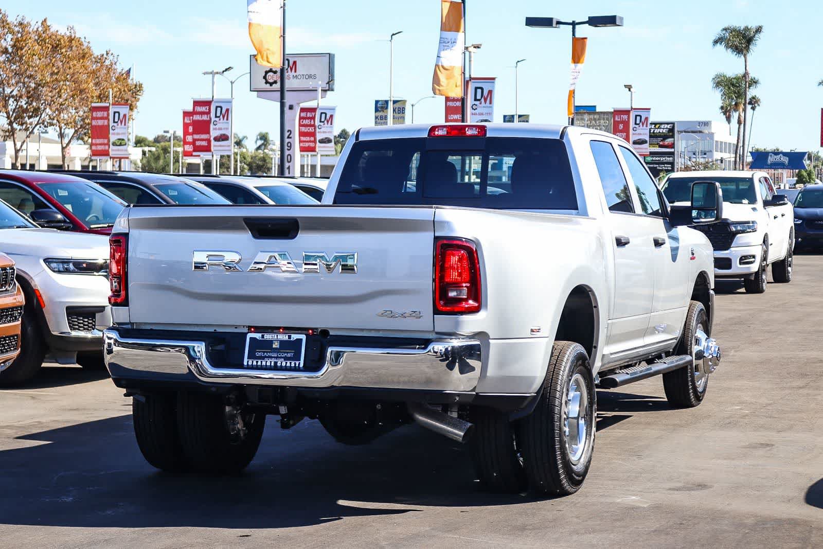 New 2027 RAM 3500 Tradesman AWD/4WD image 4
