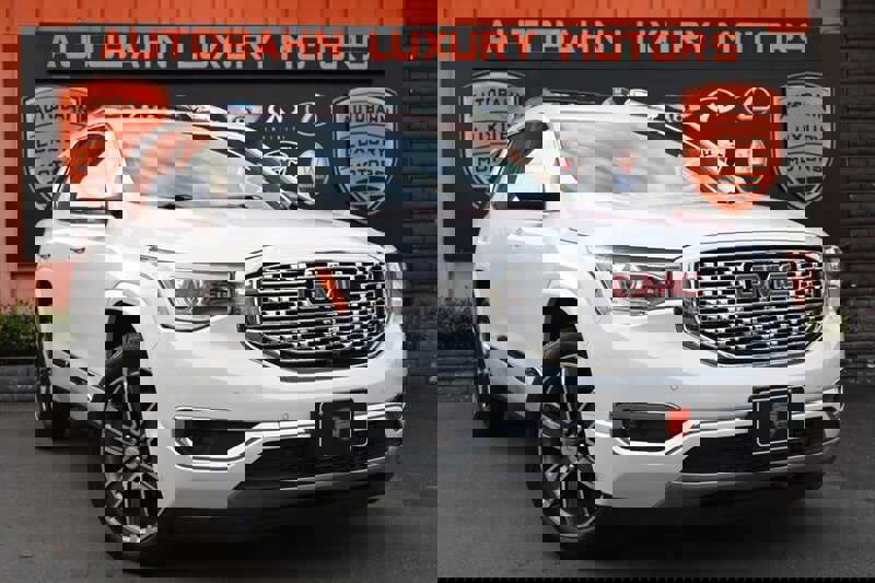 Used 2017 GMC Acadia Denali w/ Technology Package