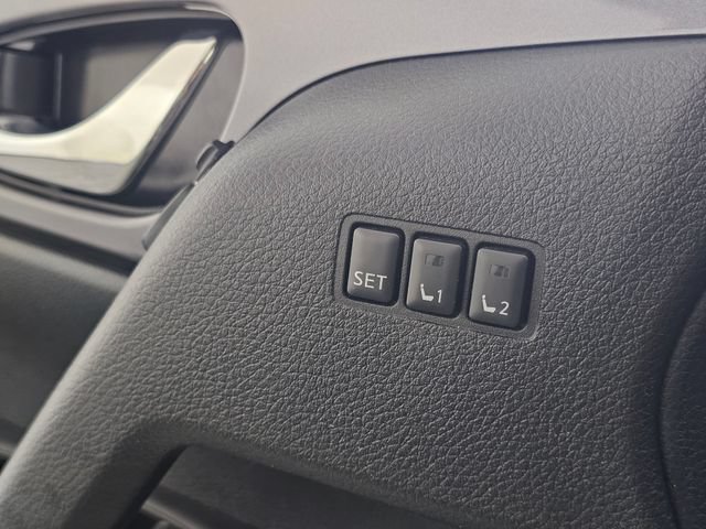 Used 2019 Nissan Rogue SV w/ Premium Package AWD/4WD image 23