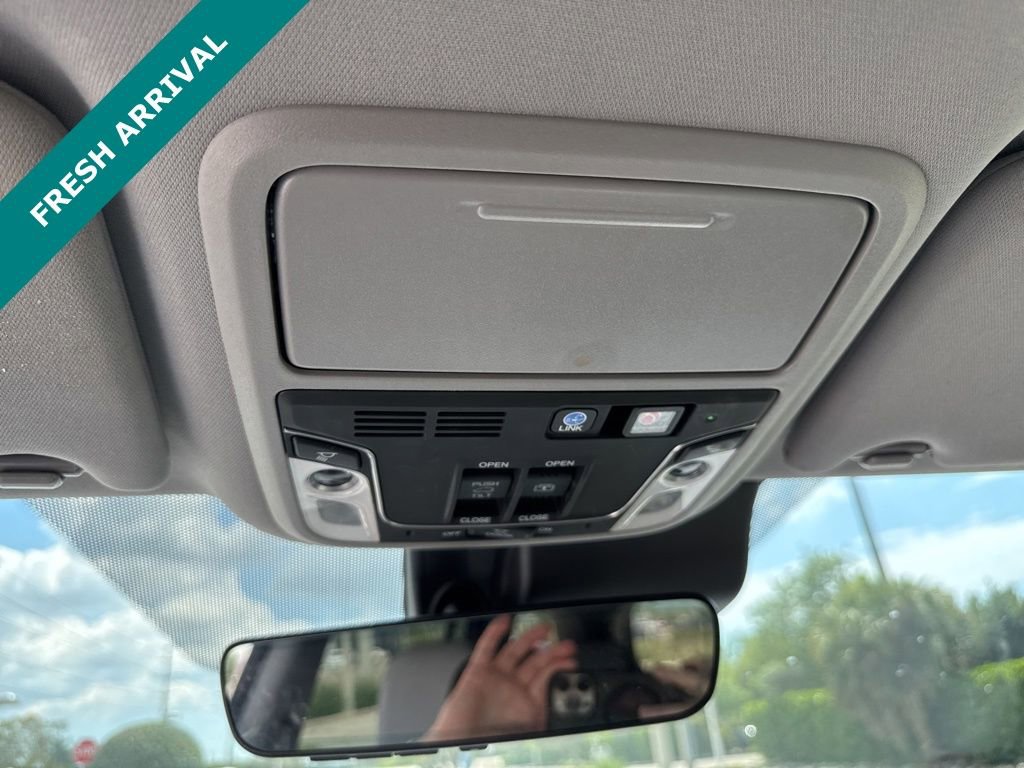 Used 2021 Honda Pilot Elite image 21