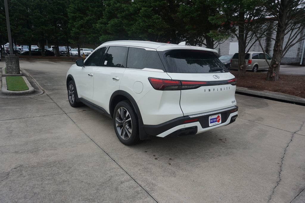 Used 2023 INFINITI QX60 Luxe w/ Vision Package FWD image 23