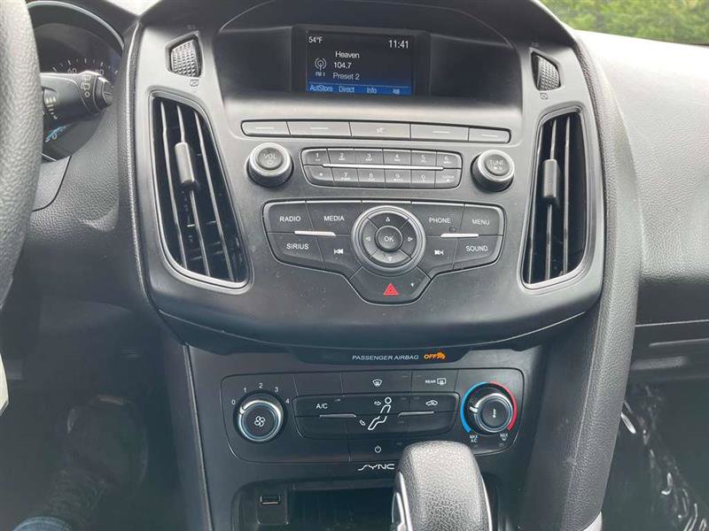 Used 2018 Ford Focus SE FWD image 71