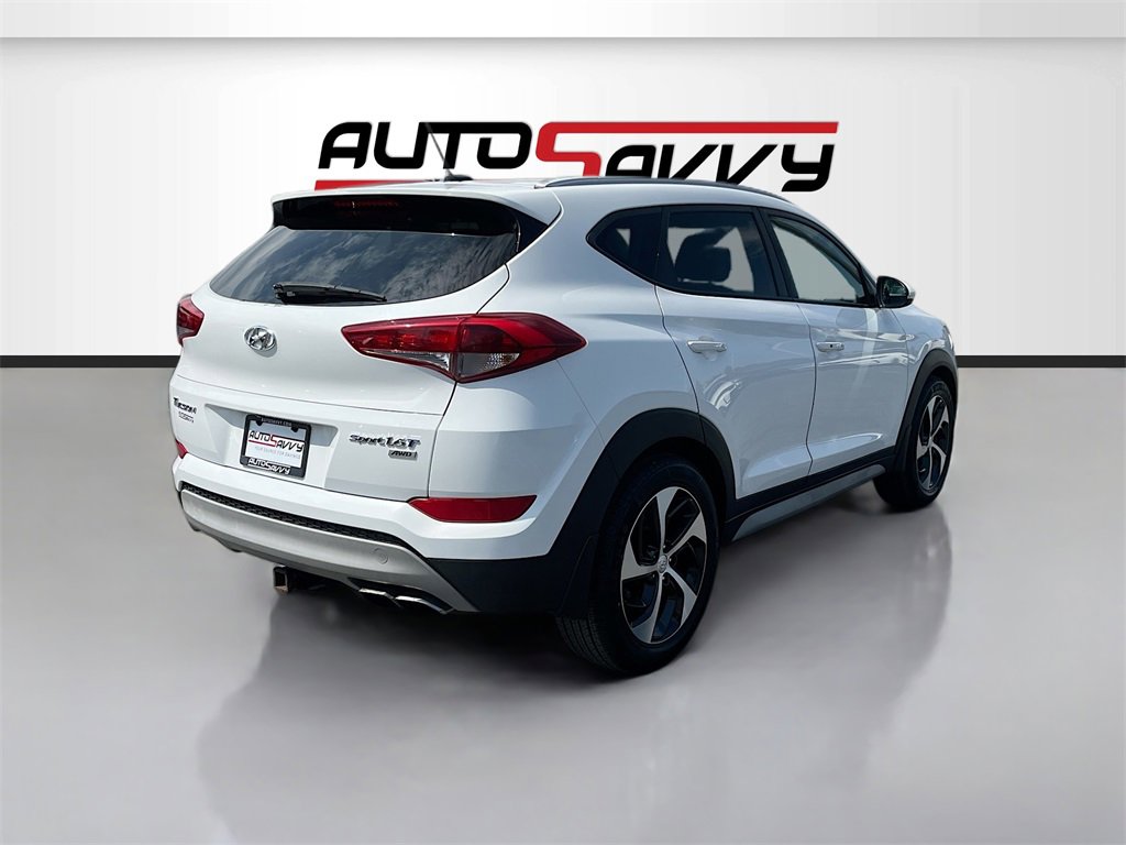 Used 2017 Hyundai Tucson Sport image 7