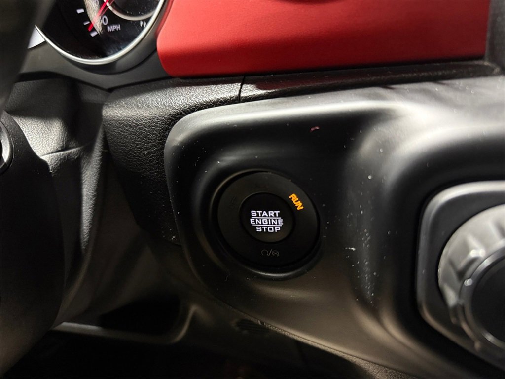 Used 2020 Jeep Gladiator Rubicon image 30