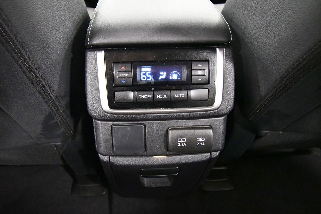 Used 2022 Subaru Ascent Onyx Edition image 13