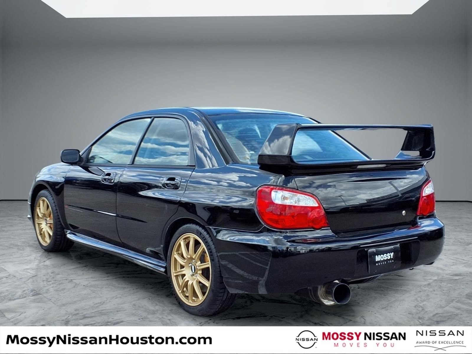 Used 2004 Subaru Impreza WRX STI AWD/4WD image 2