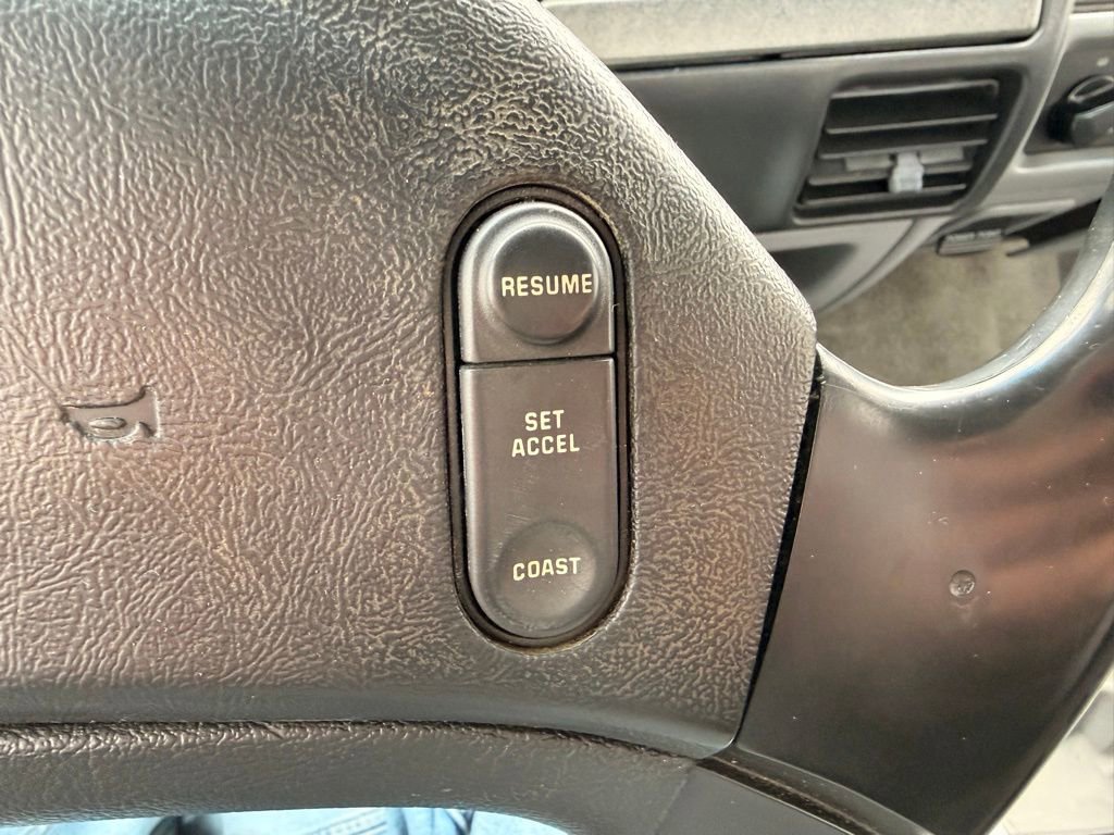 Used 1994 Ford F250 XL image 32