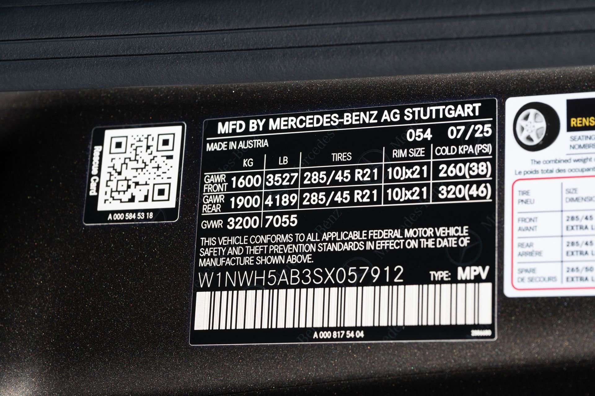 Used 2025 Mercedes-Benz G 63 AMG 4MATIC image 38