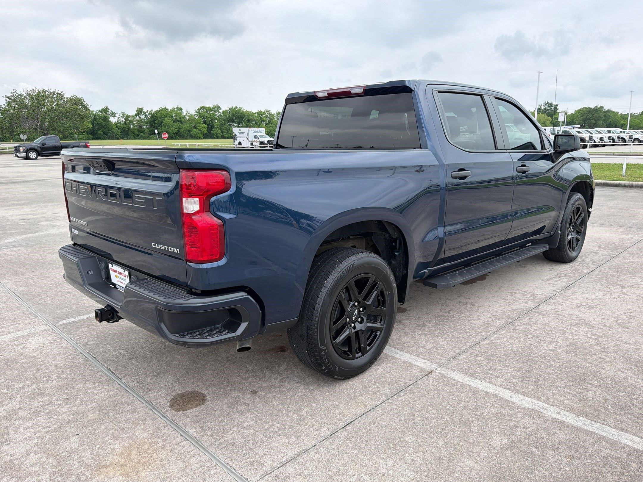 Used 2023 Chevrolet Silverado 1500 Custom RWD image 8