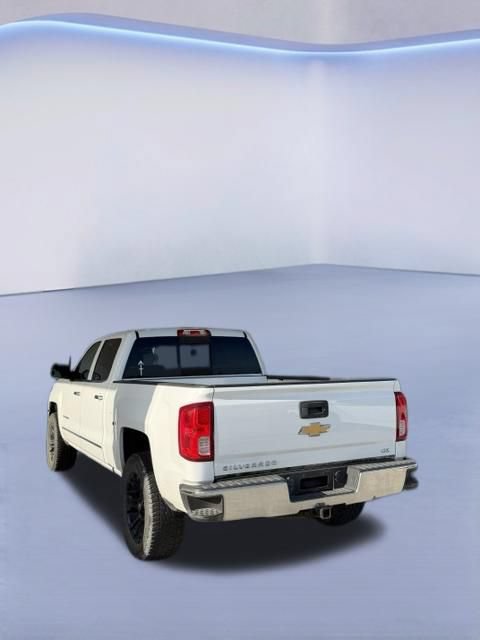 Used 2018 Chevrolet Silverado 1500 LTZ RWD image 5