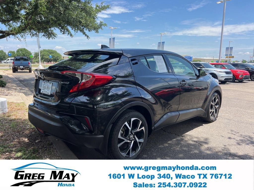 Used 2019 Toyota C-HR Limited FWD image 7