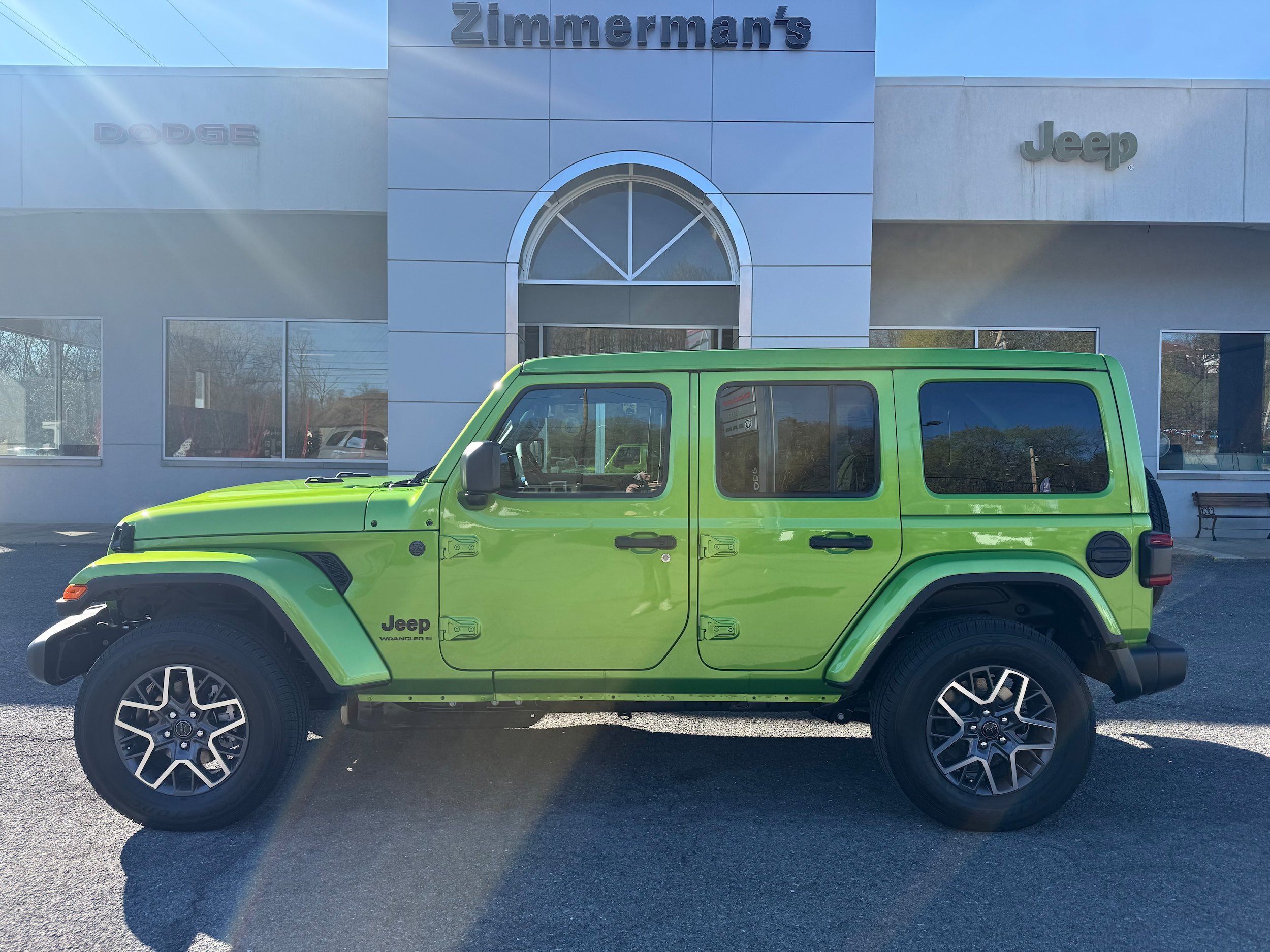 New 2026 Jeep Wrangler Sahara w/ Technology Group AWD/4WD image 2