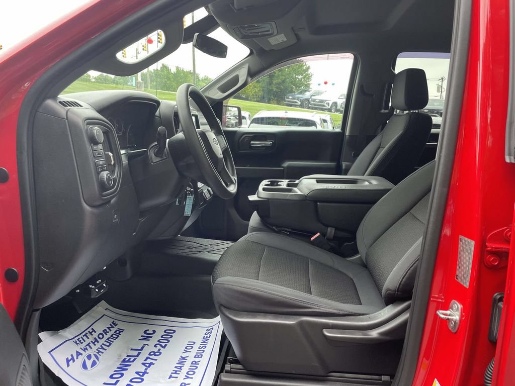 Used 2019 Chevrolet Silverado 1500 Custom Trail Boss w/ Custom Convenience Package AWD/4WD image 16