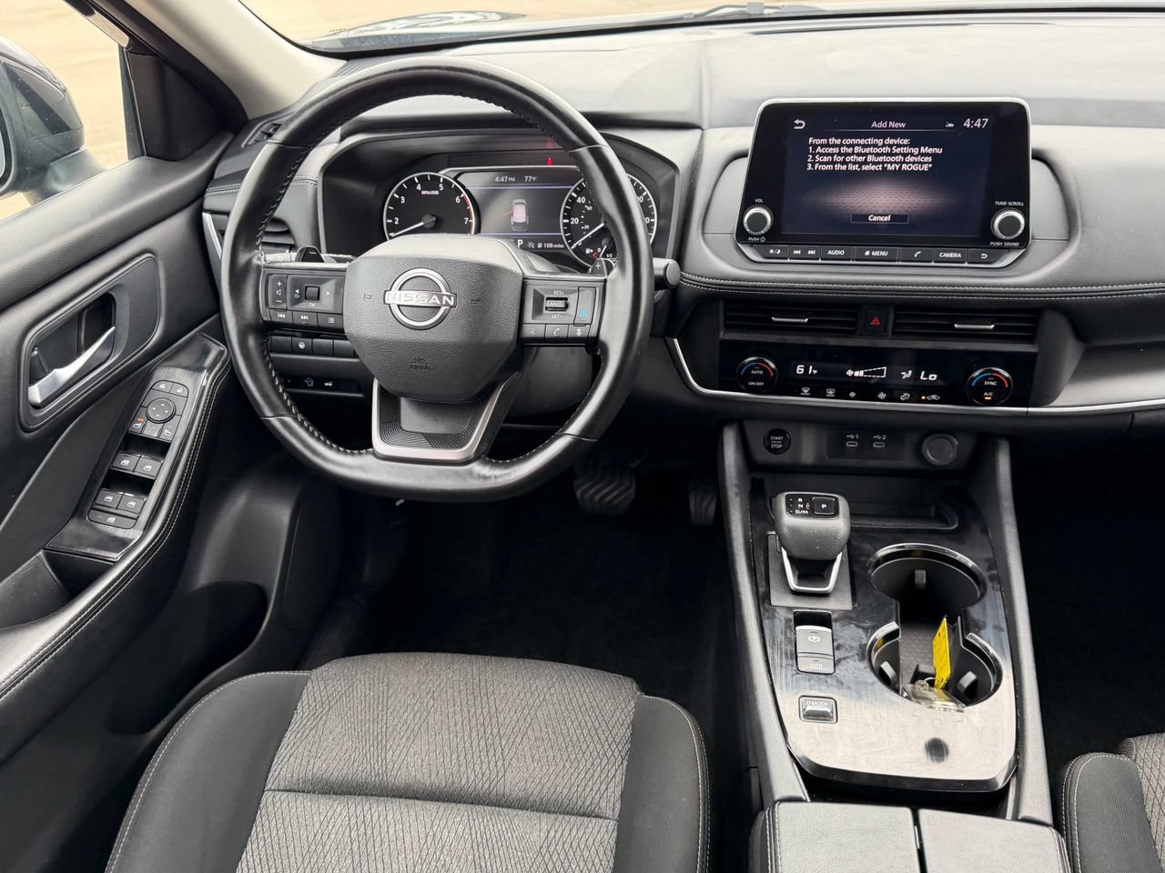 Certified 2025 Nissan Rogue SV FWD image 12