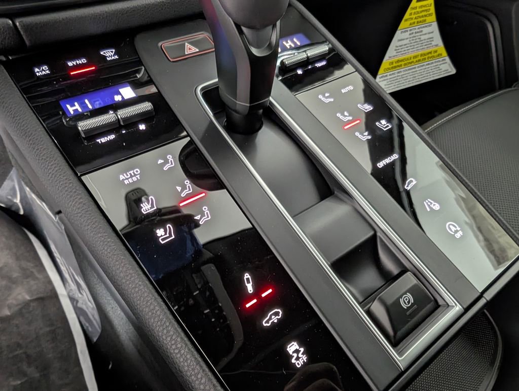 New 2026 Porsche Macan S image 29