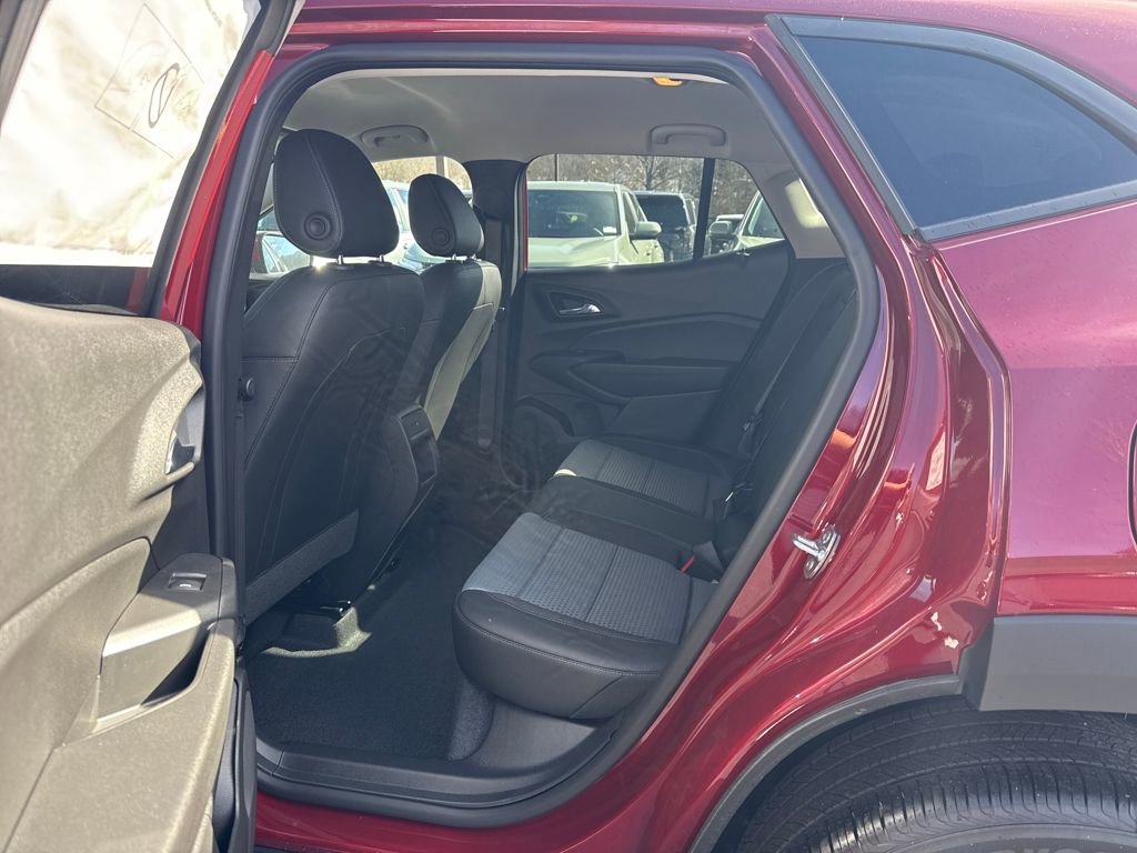New 2025 Chevrolet Trax LT w/ Driver Confidence Package image 20