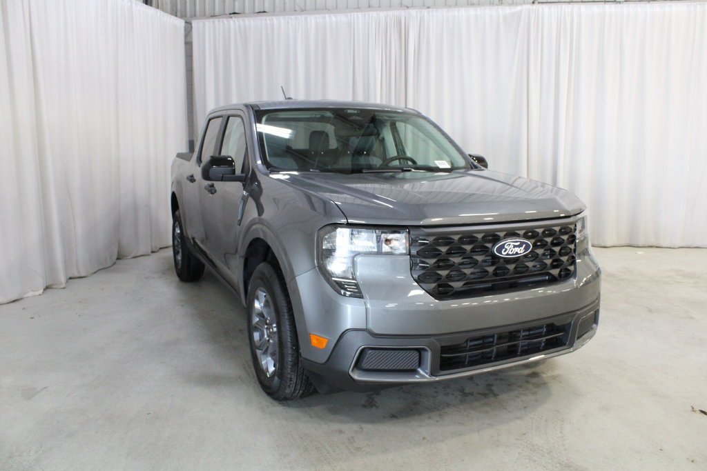 New 2026 Ford Maverick XLT w/ XLT Luxury Package FWD image 37