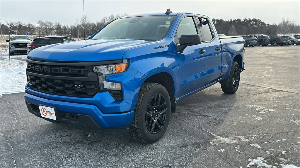 Certified 2023 Chevrolet Silverado 1500 Custom w/ LPO, Dark Essentials Package image 3