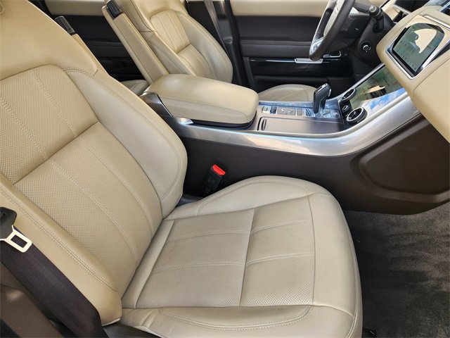 Used 2018 Land Rover Range Rover Sport HSE image 14