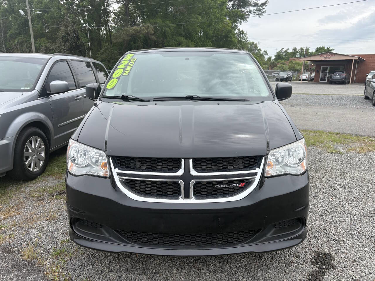 Used 2017 Dodge Grand Caravan SE w/ Power Window Group FWD image 1