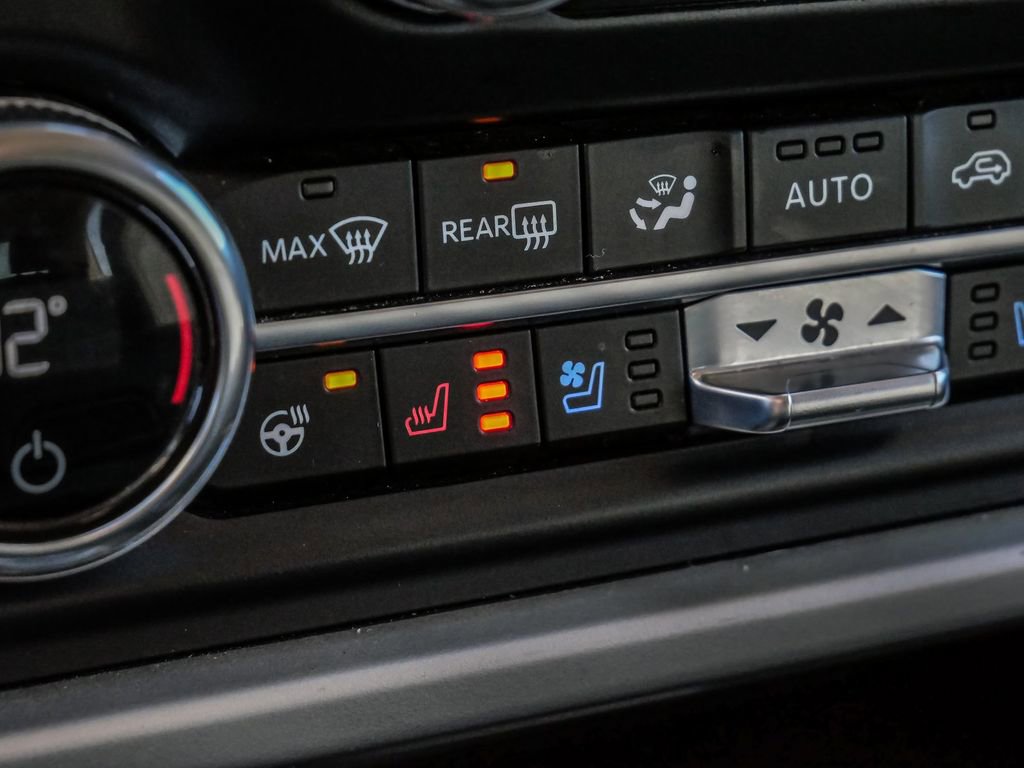 Used 2024 Ford Expedition XLT image 32