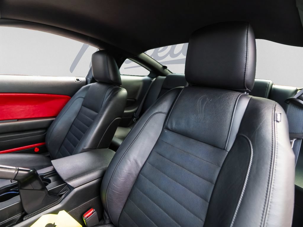 Used 2008 Ford Mustang Shelby GT500 RWD image 6