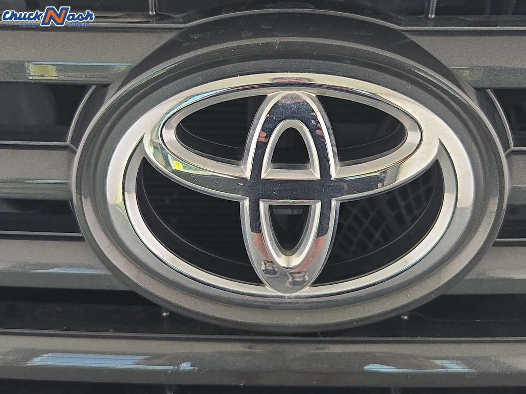Used 2019 Toyota Sequoia Limited w/ Safety & Convenience Package AWD/4WD image 36