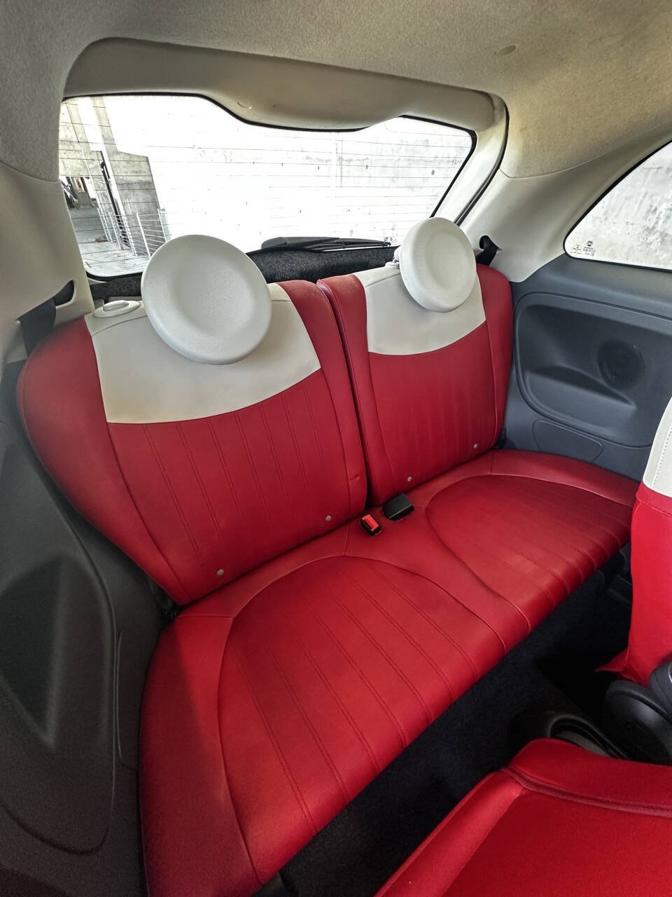 Used 2013 FIAT 500 Lounge w/ Luxury Leather Pkg FWD image 19