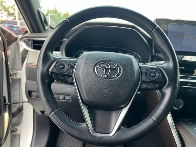 Used 2021 Toyota Venza Limited w/ Advanced Technology Package AWD/4WD image 14