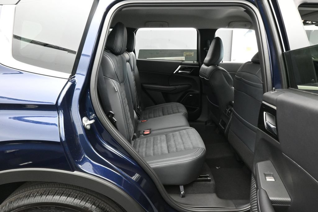 New 2026 Mitsubishi Outlander SE FWD image 41