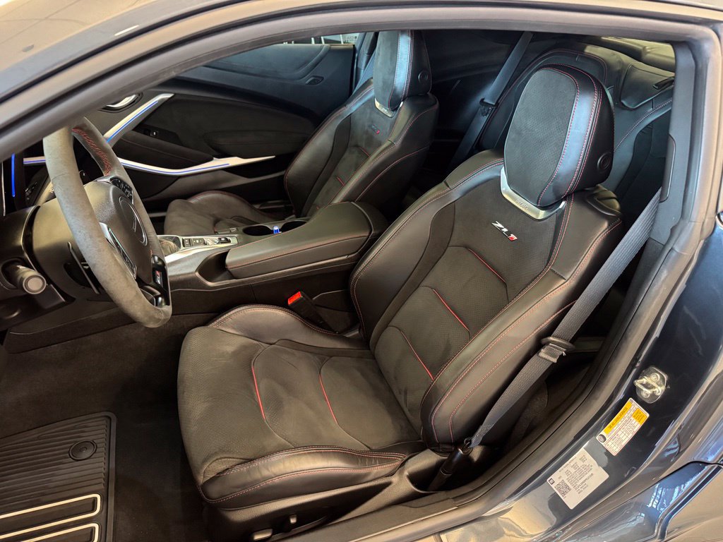 Used 2023 Chevrolet Camaro ZL1 RWD image 15
