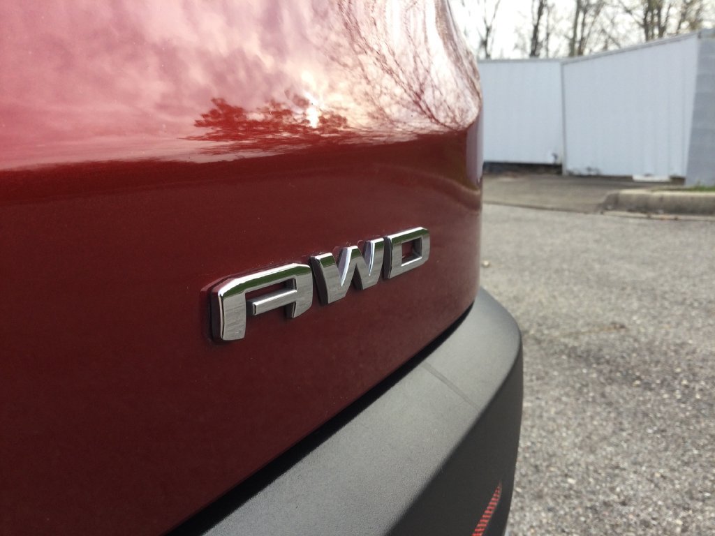 Used 2023 GMC Acadia SLT w/ Preferred Package AWD/4WD image 10