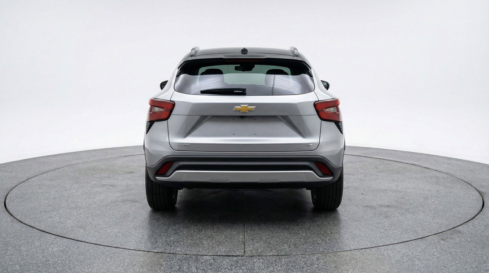 Used 2025 Chevrolet Trax LT FWD image 7