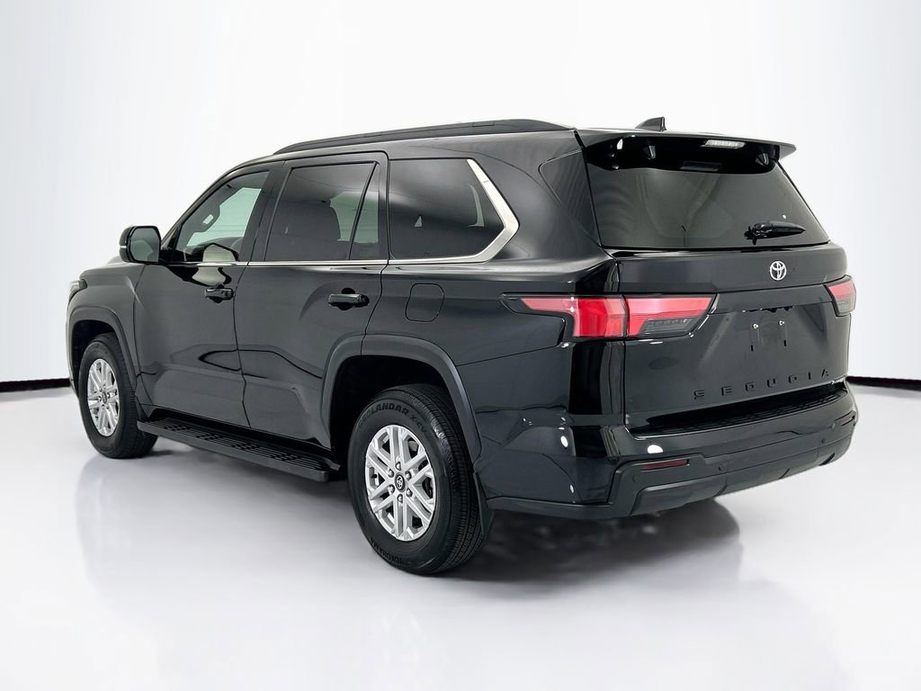 Used 2025 Toyota Sequoia SR5 image 7