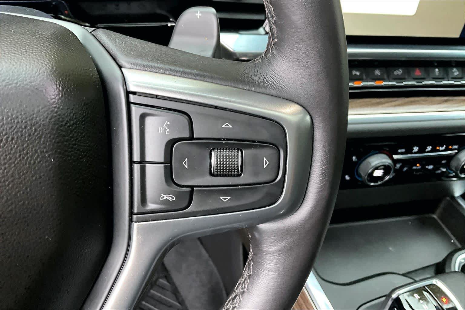 Used 2022 Chevrolet Silverado 1500 LT Trail Boss w/ LT Trail Boss Premium Package AWD/4WD image 24