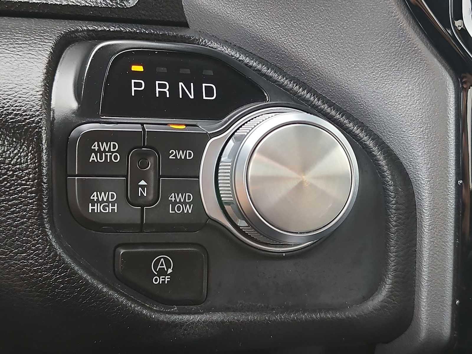 Used 2025 RAM 1500 Laramie image 21