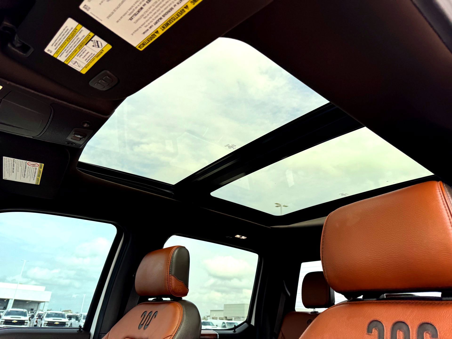 Used 2020 Ford F250 King Ranch w/ King Ranch Ultimate Package image 14