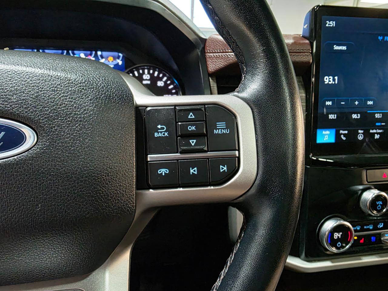 Used 2022 Ford Expedition Max Limited image 35