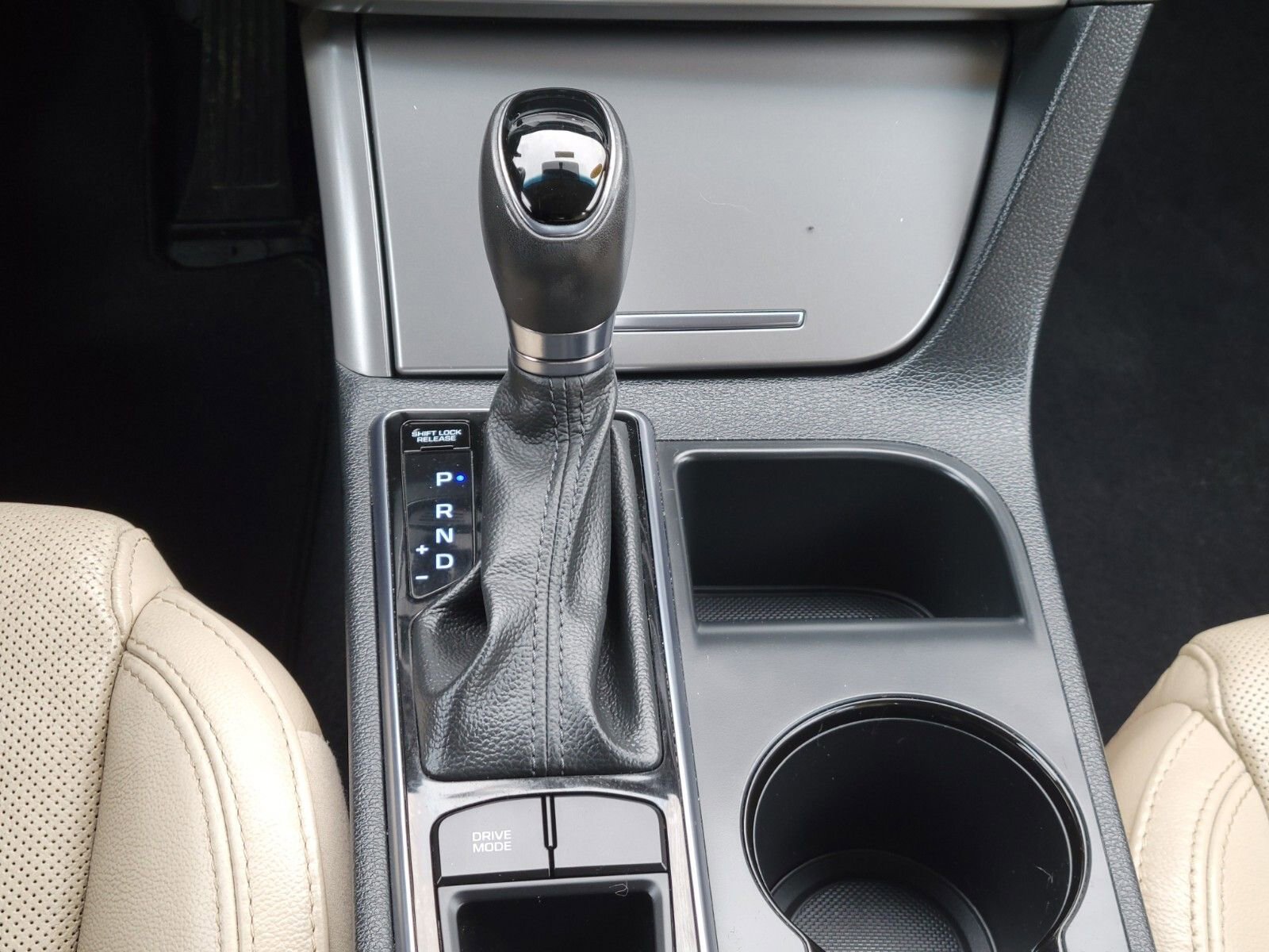 Used 2017 Hyundai Sonata Limited image 27