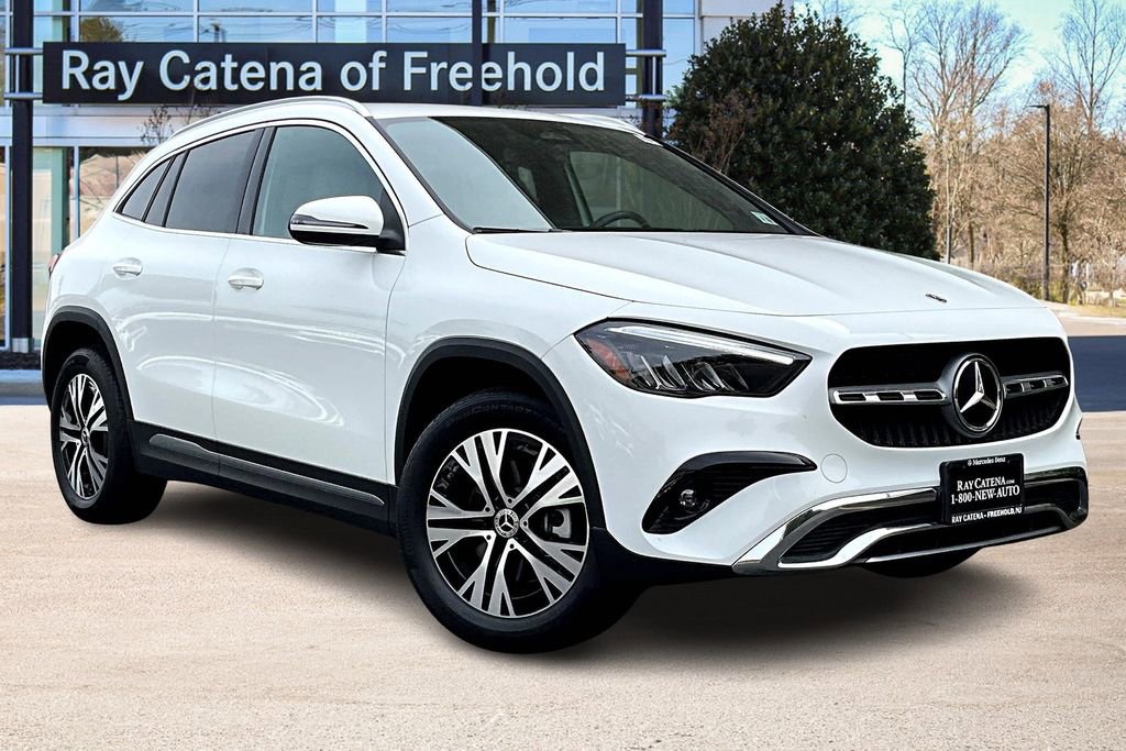 Certified 2025 Mercedes-Benz GLA 250 4MATIC image 11