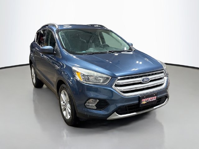 Used 2018 Ford Escape SE w/ SE Sync 3 Package FWD image 5