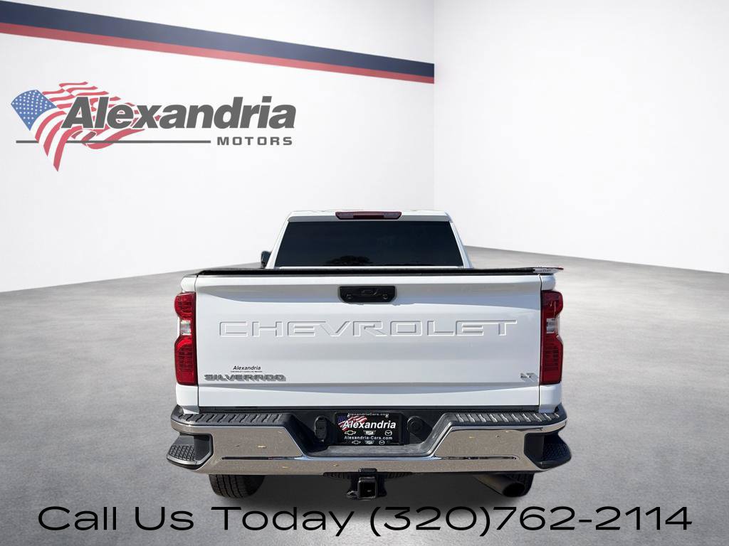 Used 2024 Chevrolet Silverado 2500 LT AWD/4WD image 7