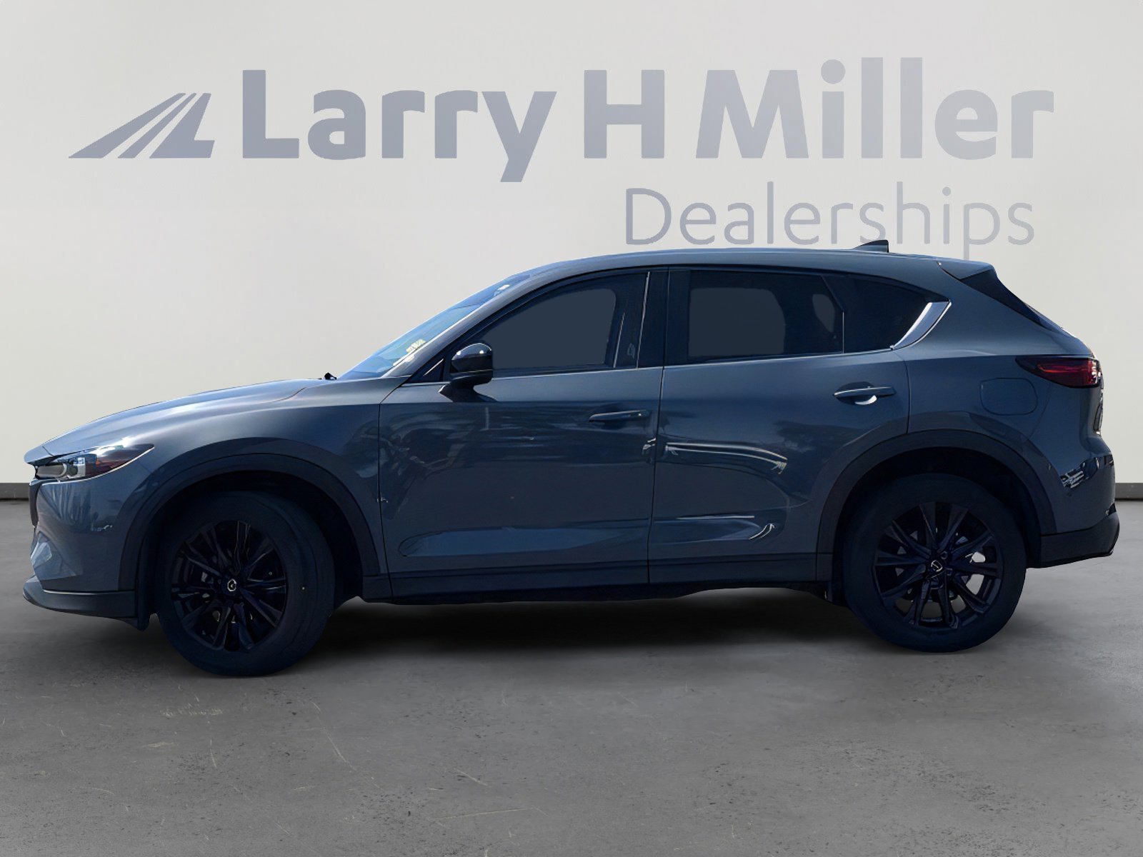 Used 2023 MAZDA CX-5 Carbon Edition AWD/4WD image 2