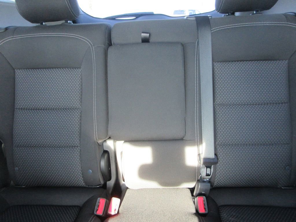 Certified 2023 GMC Terrain SLE image 19