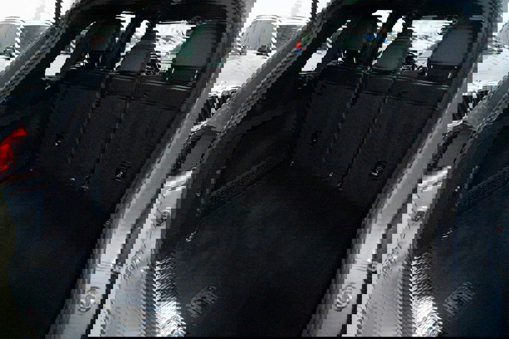 Used 2016 Porsche Cayenne image 29