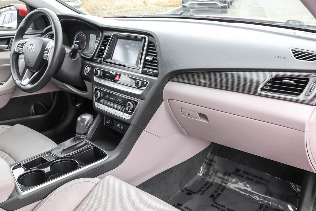 Used 2018 Hyundai Sonata Limited w/ Cargo Package image 38