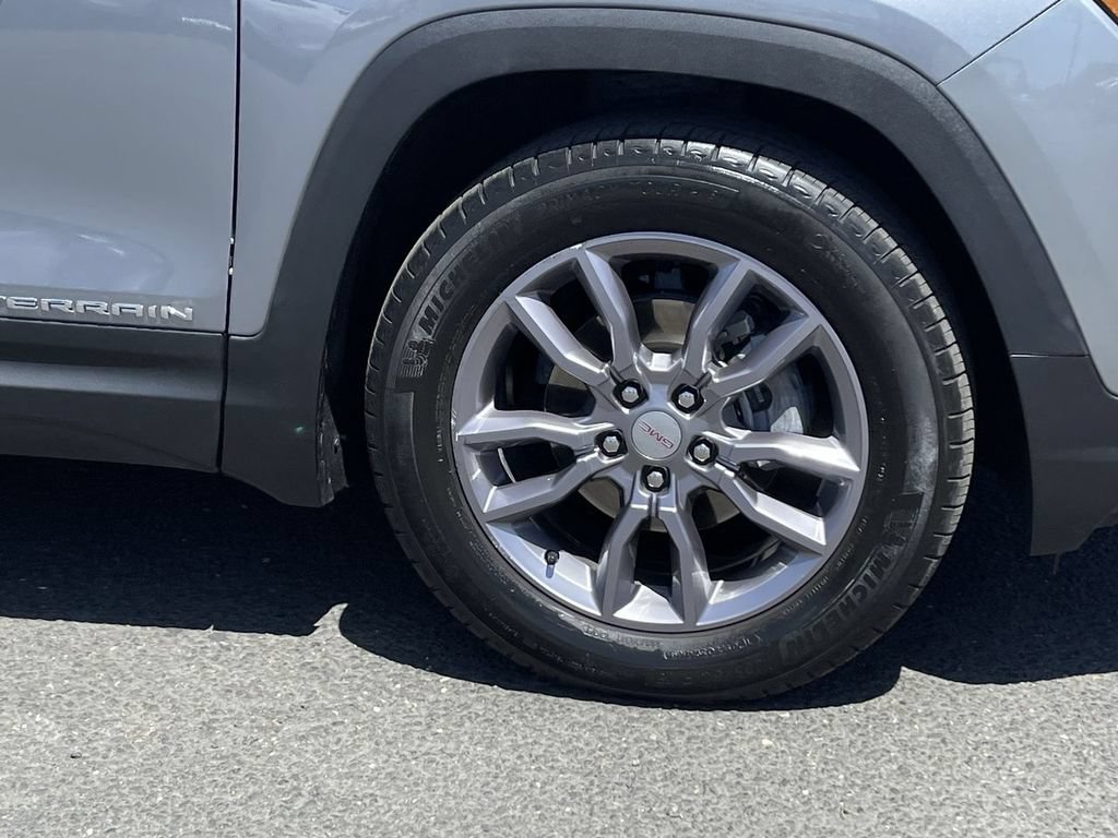 Certified 2024 GMC Terrain SLT FWD image 31