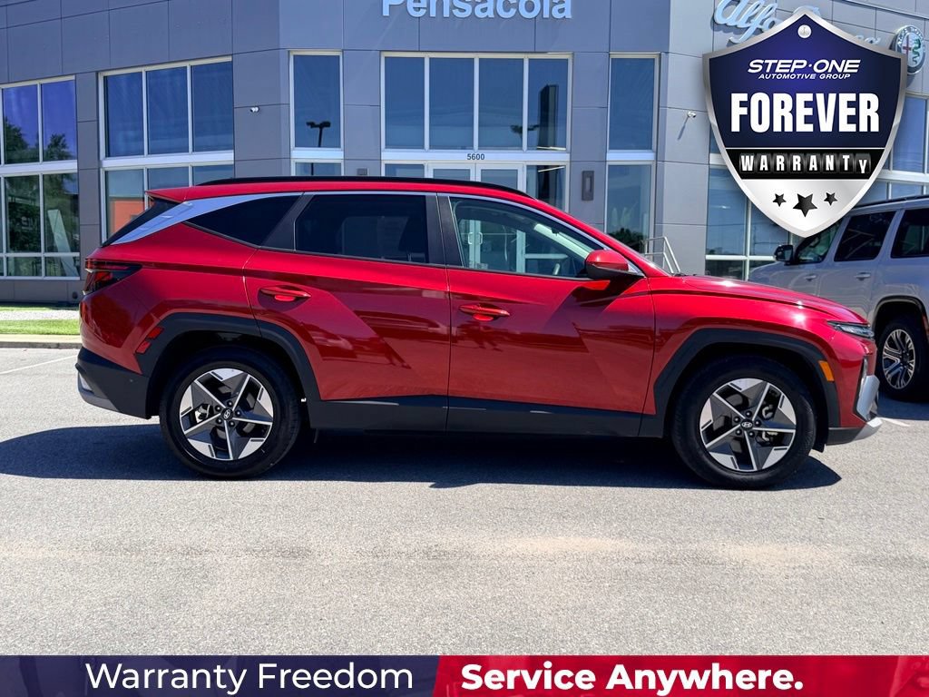 Used 2025 Hyundai Tucson SEL FWD image 7